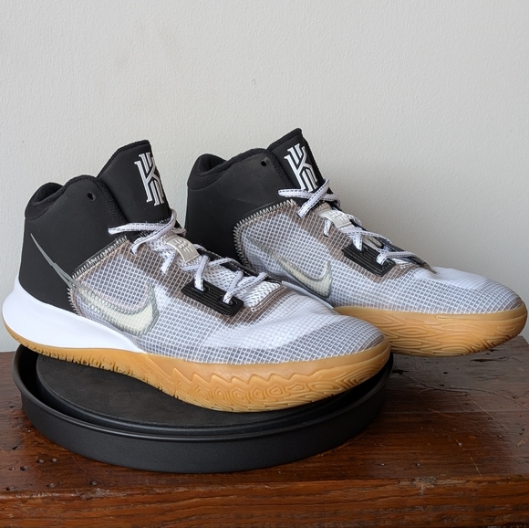 NIKE Kyrie Flytrap 4 Black Cool Grey Size 12 CT1972-006 Basketball Swoosh Ballin - Picture 1 of 14